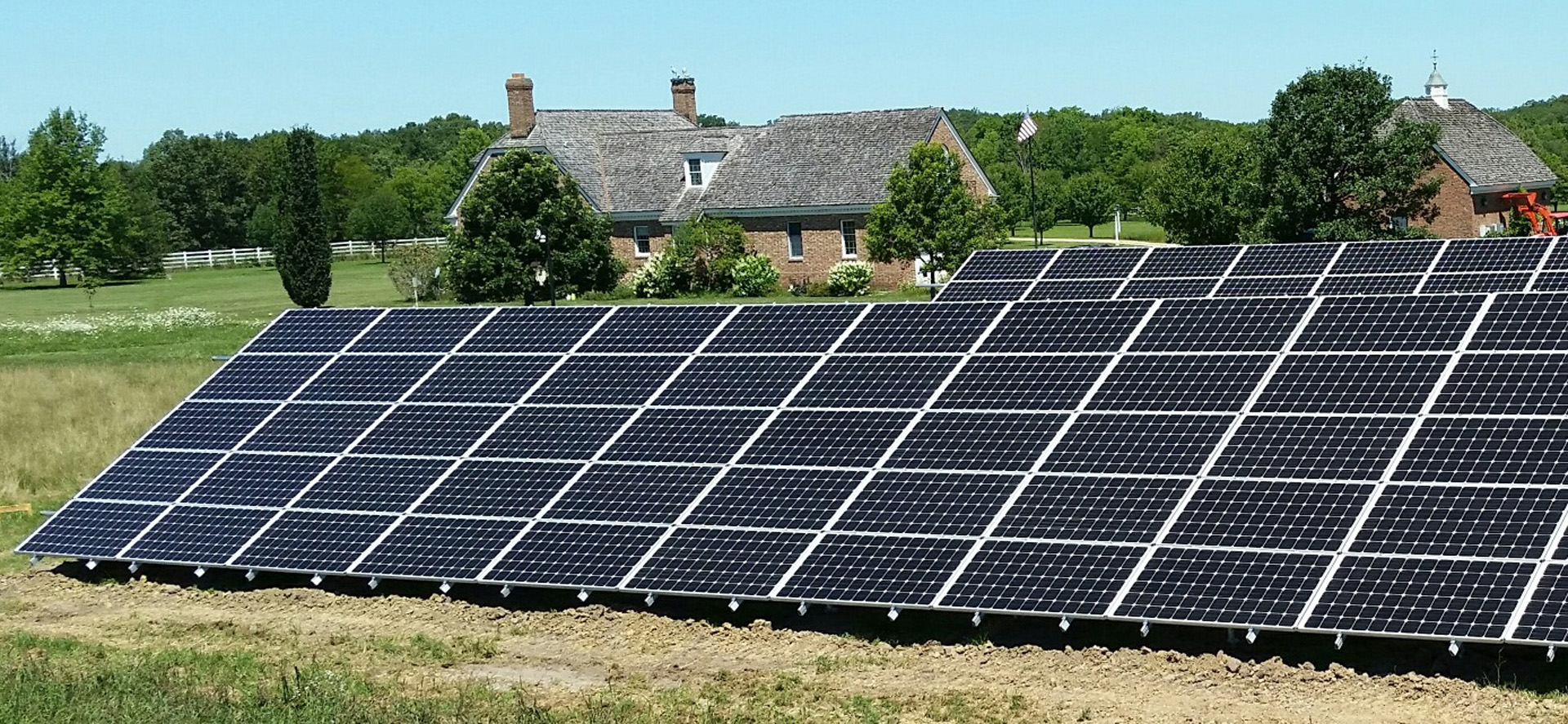 ground mounted solar panels residential - Tick Tock Energy
