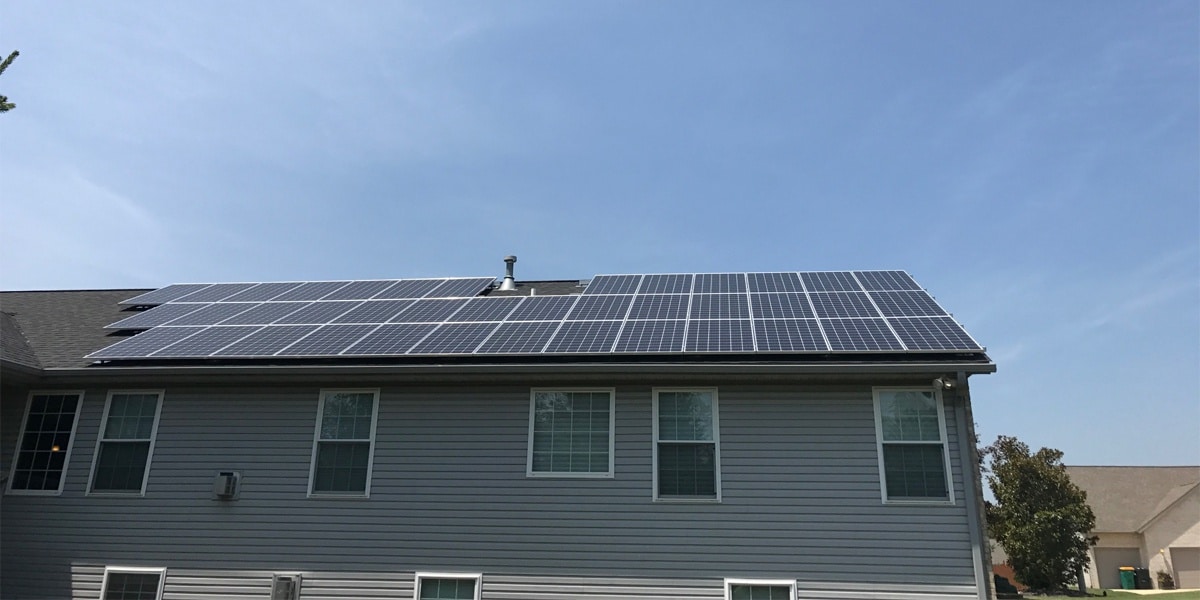 roof mounted solar panels home