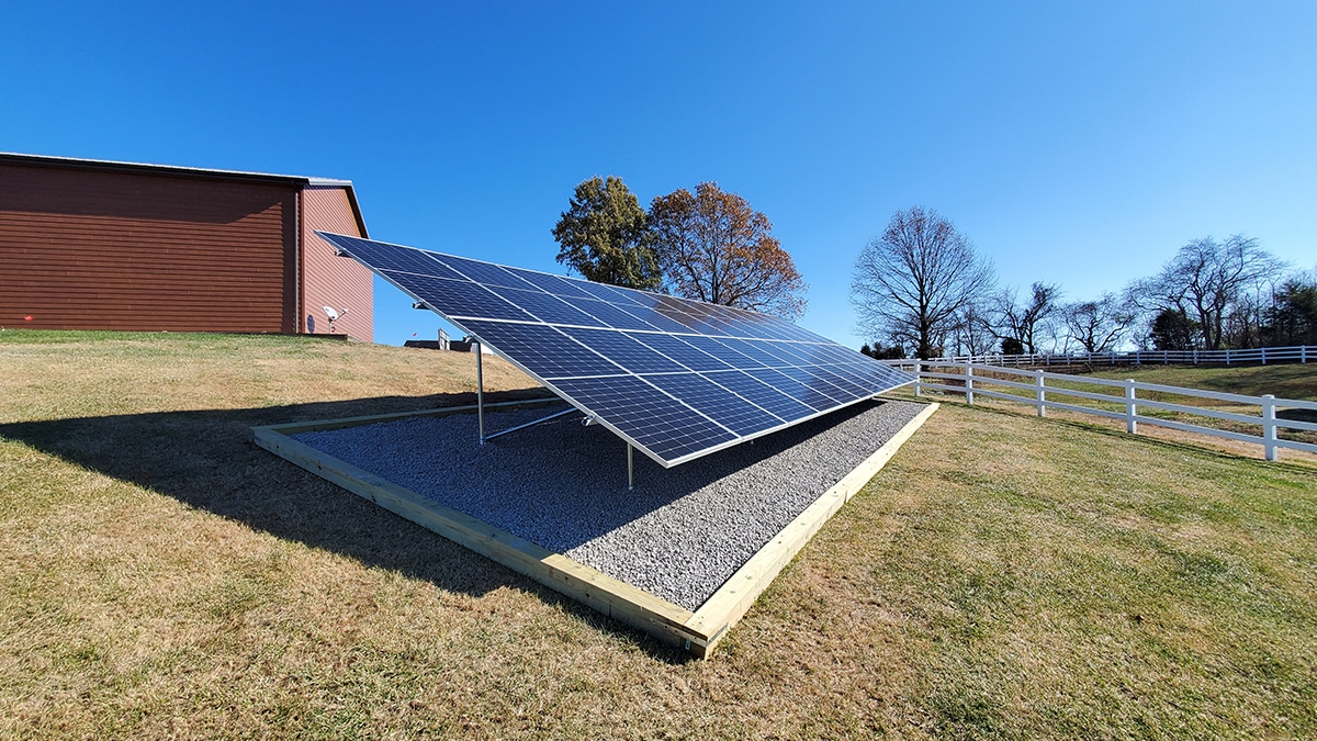 Residential ground mounted solar array southern Illinois with battery backup