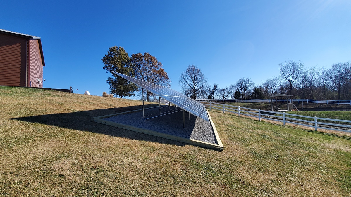 Residential ground mounted solar array southern Illinois with battery backup