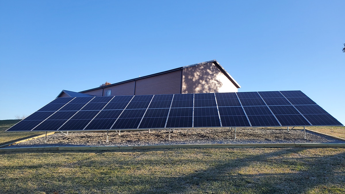 Residential ground mounted solar array southern Illinois with battery backup