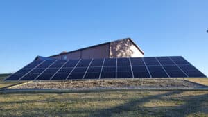 Residential ground mounted solar array southern Illinois with battery backup